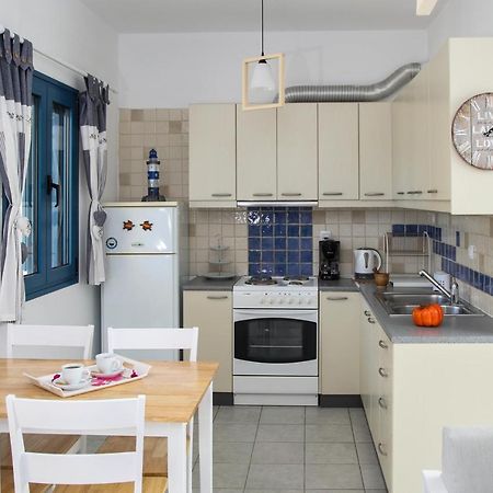 Mmm Apartment Makrýgialos Dış mekan fotoğraf