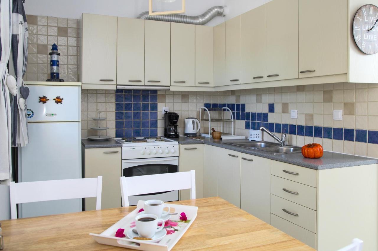 Mmm Apartment Makrýgialos Dış mekan fotoğraf