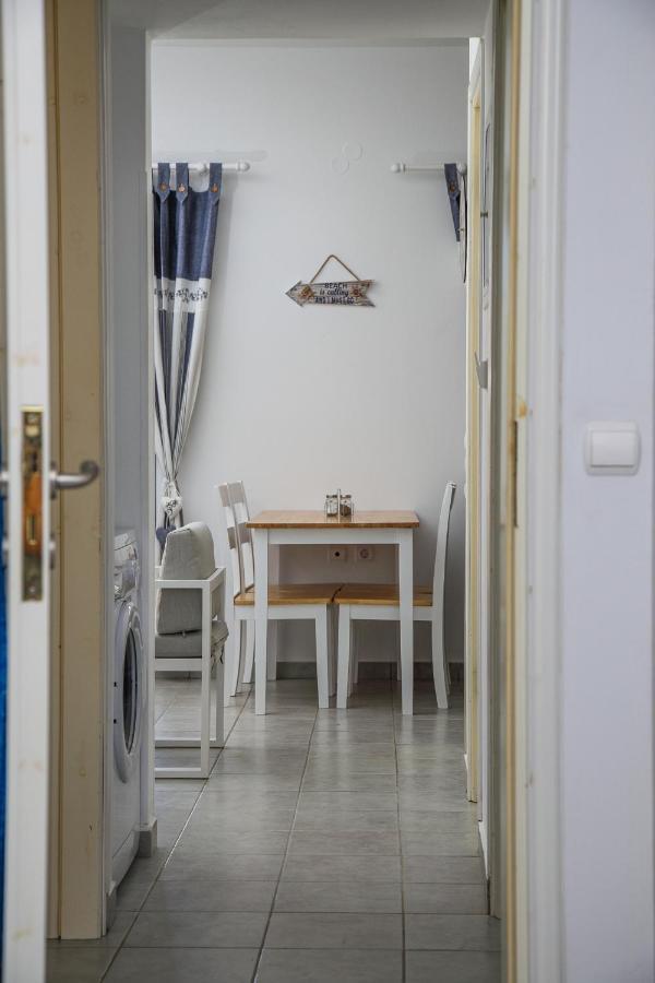 Mmm Apartment Makrýgialos Dış mekan fotoğraf