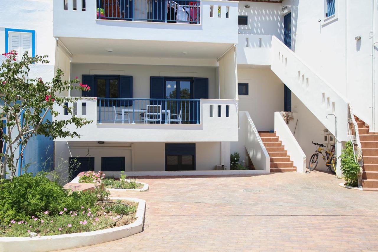 Mmm Apartment Makrýgialos Dış mekan fotoğraf